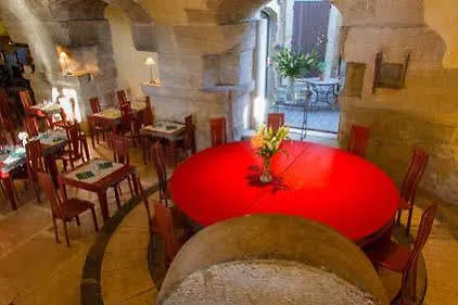 Le Moulin, Lourmarin, A Beaumier Hotel