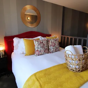 https://hotel-alexandra-lyon.hotels-rhonealpes.com
