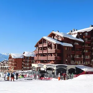 Village Montana Lägenhetshotell Val Thorens