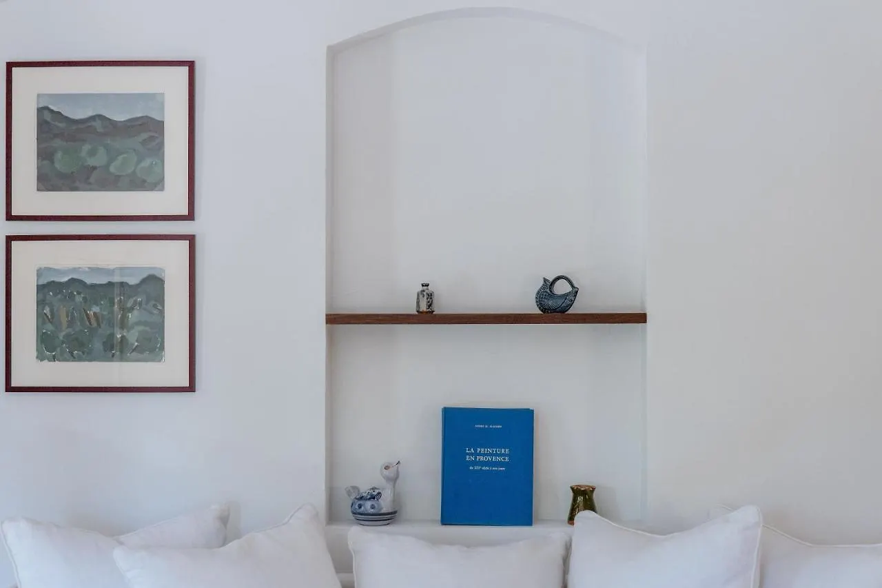Le Moulin, Lourmarin, A Beaumier Hotel لورمارين
