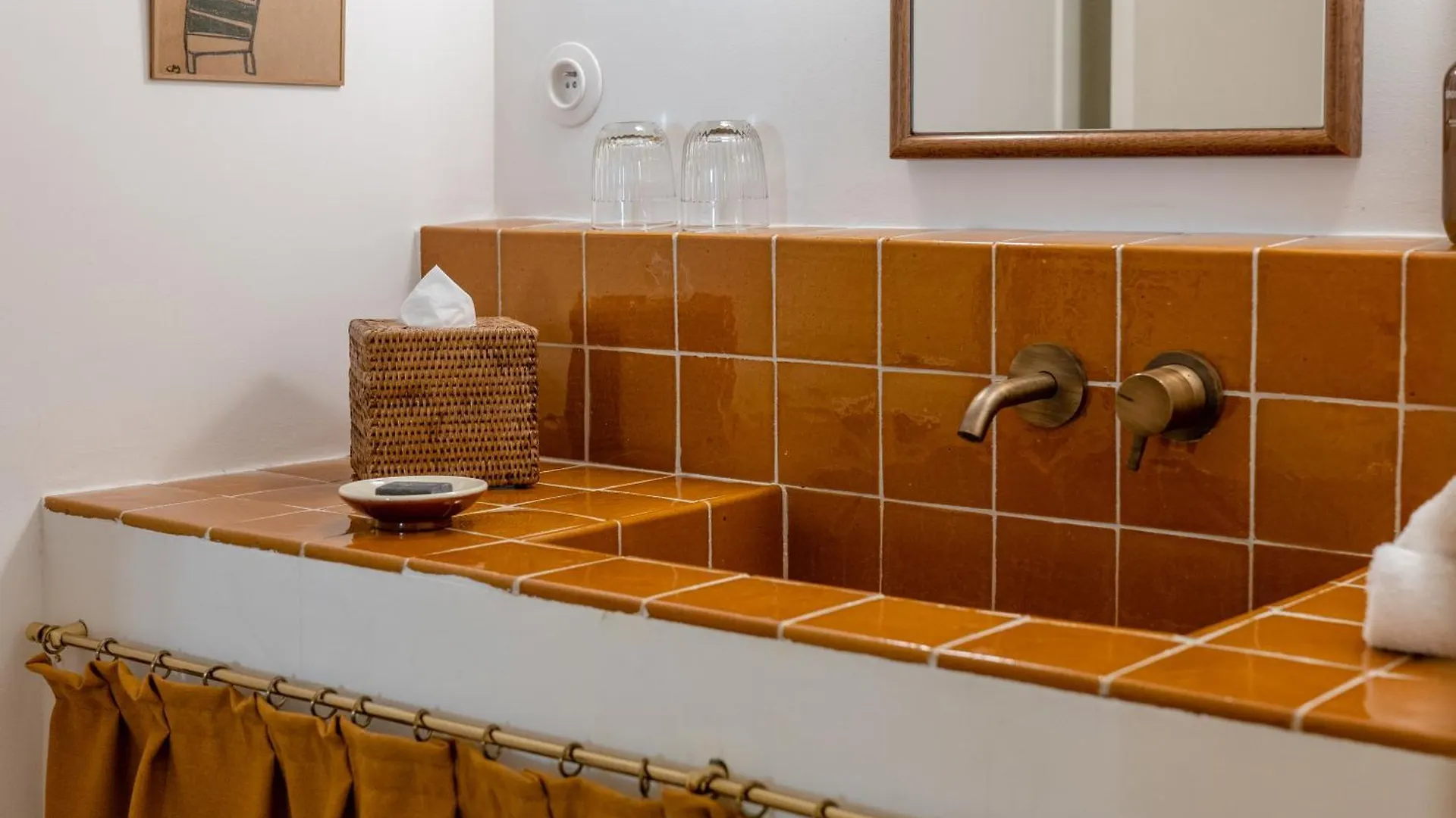 ****  Le Moulin, Lourmarin, A Beaumier Hotel فرنسا