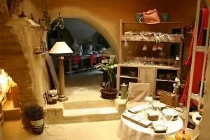 Le Moulin, Lourmarin, A Beaumier Hotel 4*, لورمارين